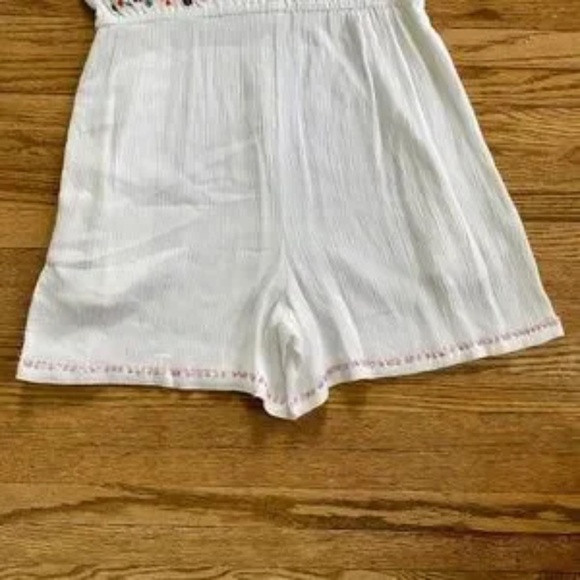 NWT Raga White Embroidered Long Sleeve Romper with Tassel Tie Size S | Bohemian - Picture 10 of 11